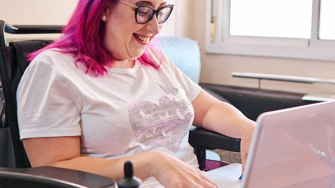 How We Make Online Beauty Courses Accessible for People with Disabilities