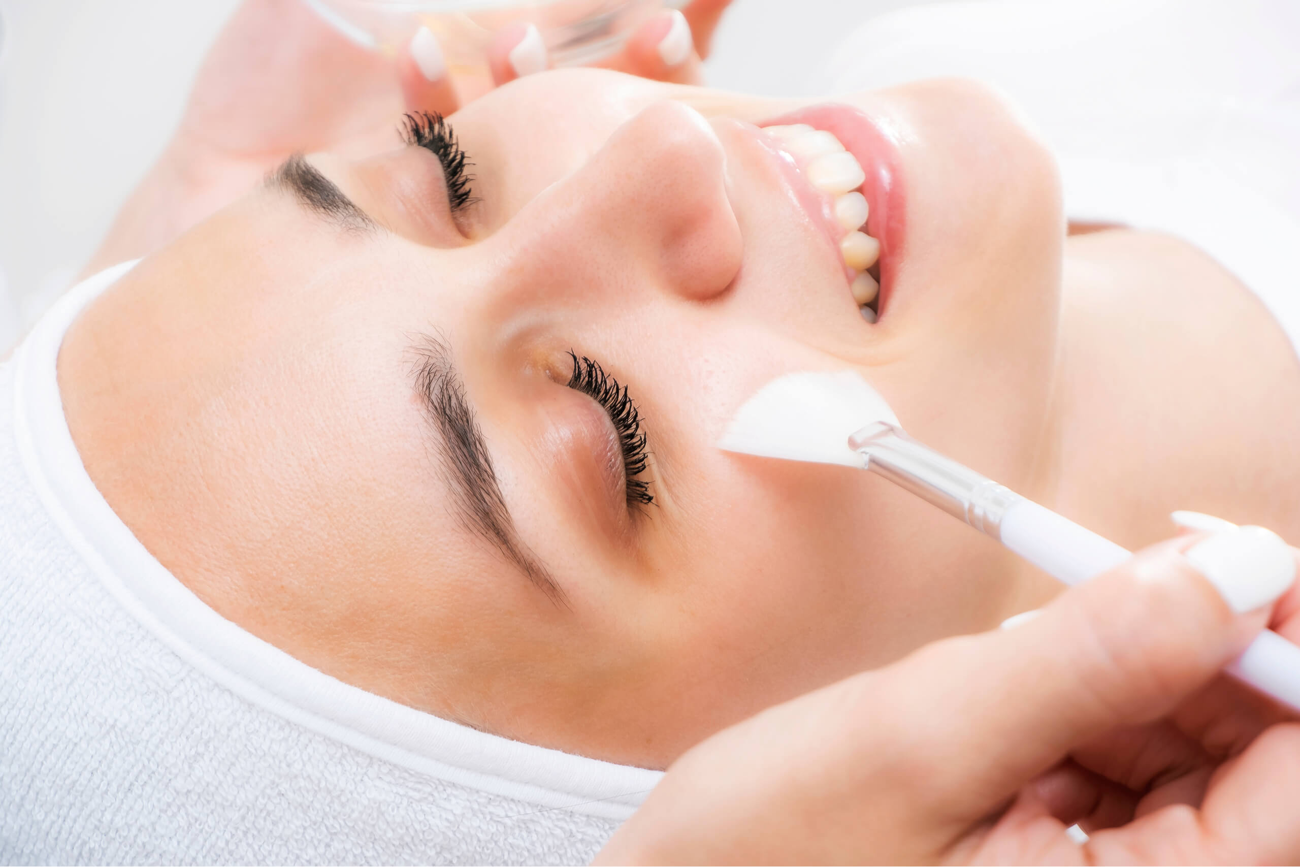 Chemical Peel Online Course - ElizabethSands Beauty School