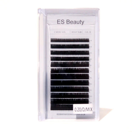 Classic .20 Lashes - ElizabethSands Beauty School