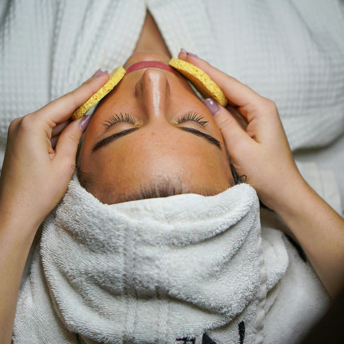 Facial Online Course - ElizabethSands Beauty School