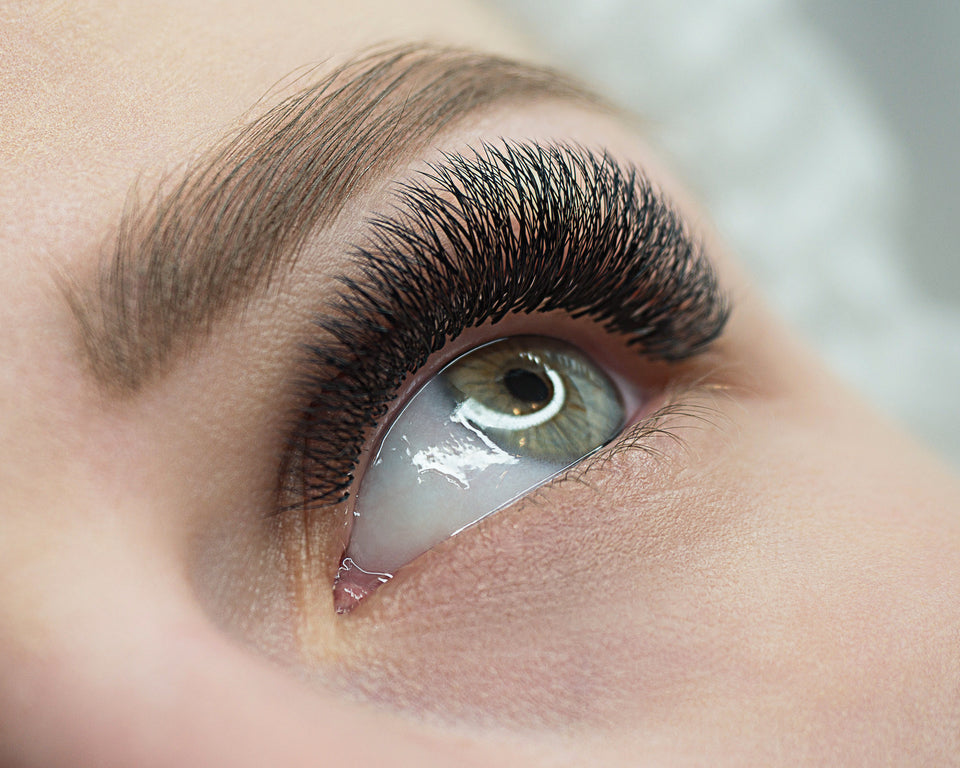 Russian Eyelash Extension Course (Face-To-Face) - ElizabethSands Beauty School
