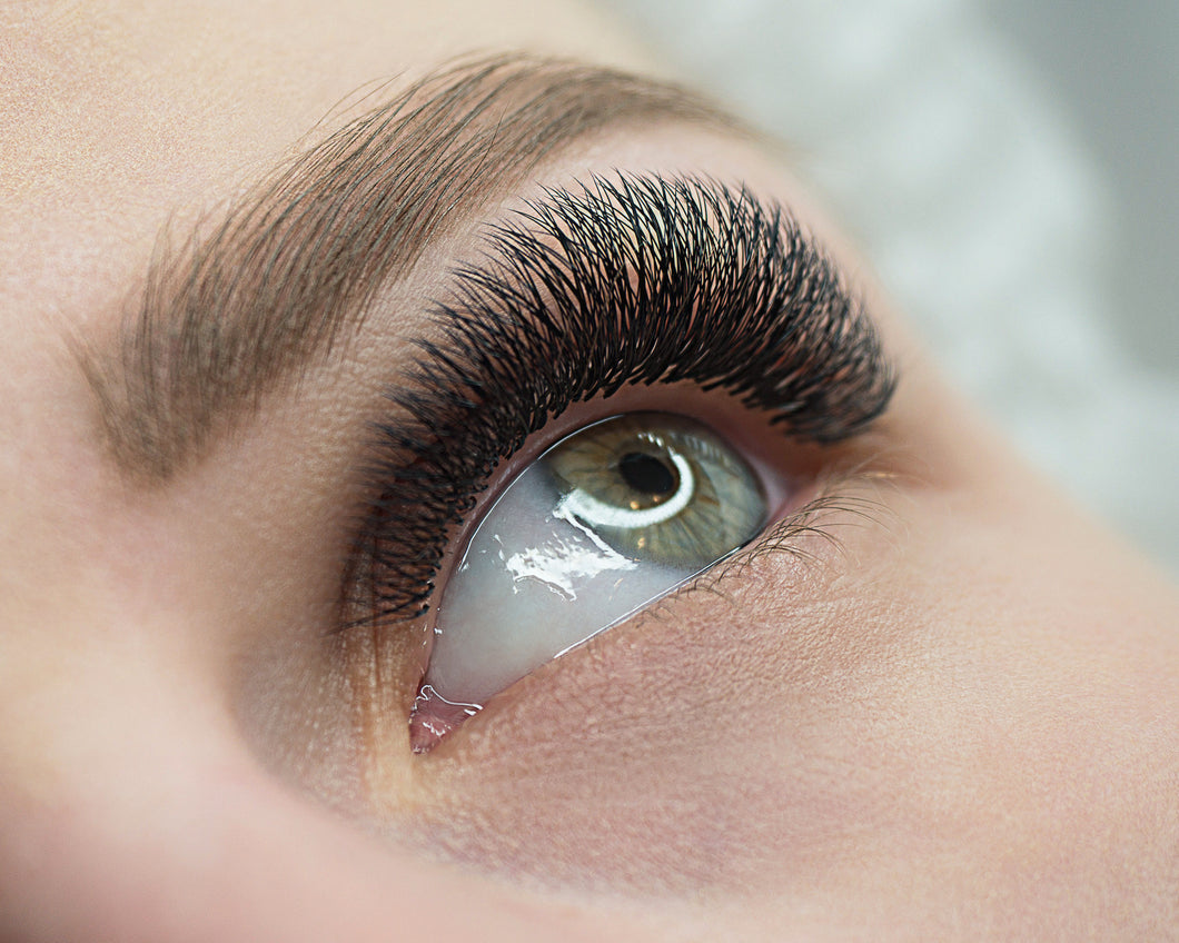 Russian Eyelash Extension Course (Face-To-Face) - ElizabethSands Beauty School
